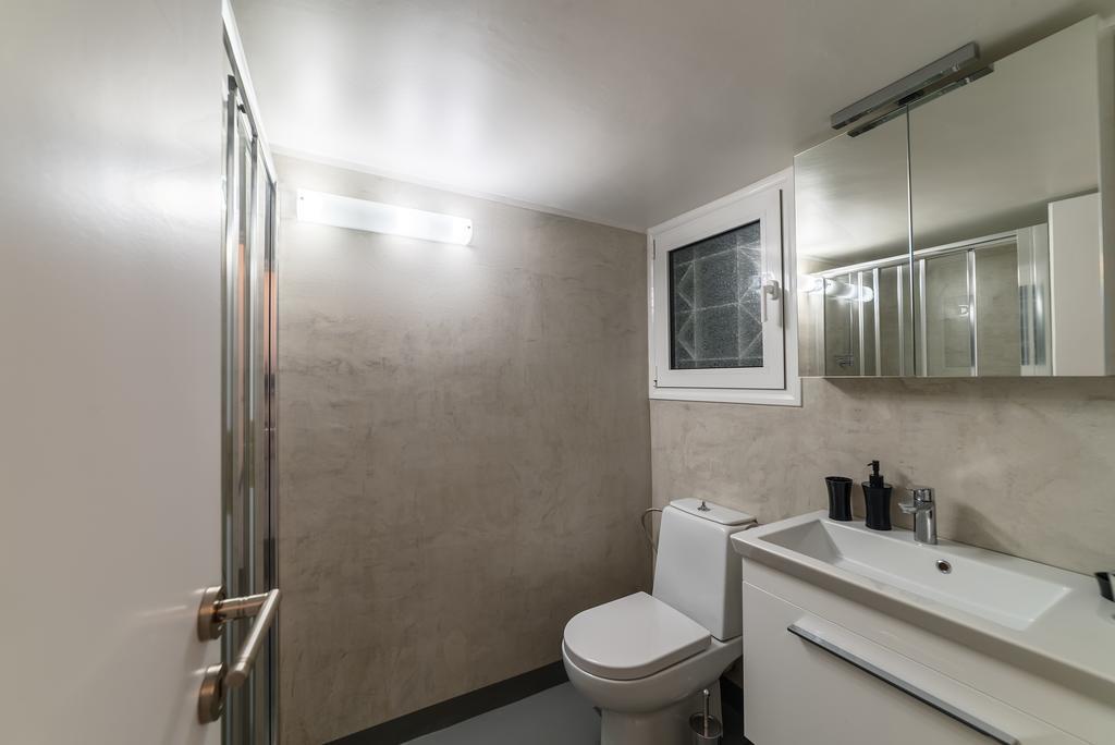 אתונה Modern Design Apartment Near Acropolis מראה חיצוני תמונה