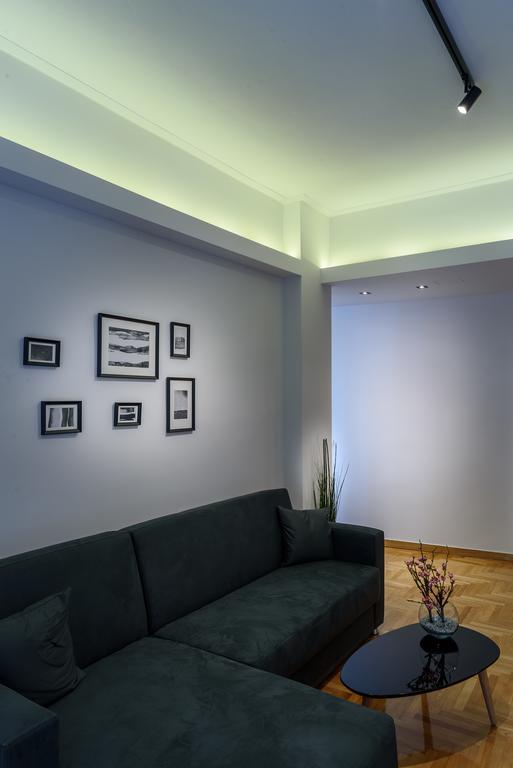 אתונה Modern Design Apartment Near Acropolis מראה חיצוני תמונה